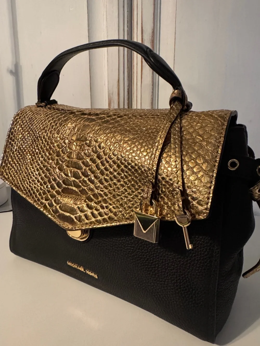 Michael Kors Bristol Black Metallic Gold Snake Embossed Leather Purse Bag - Picture 9 of 10